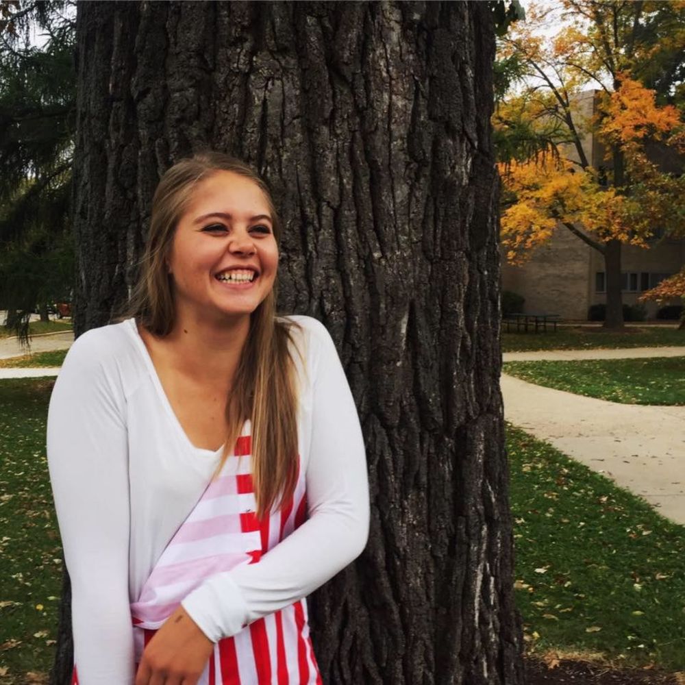 Meet your Posher, Lauren